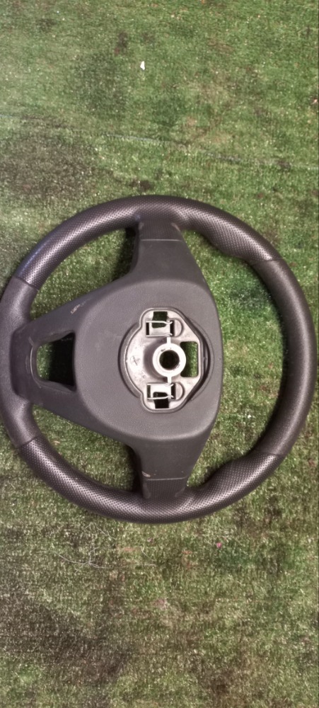 Руль Lada XRAY 2018 хетчбек 5-дверный