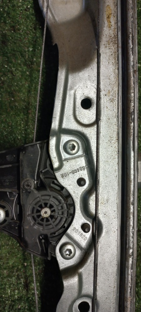 Стеклоподъемник Lada XRAY 2018 хетчбек 5-дверный