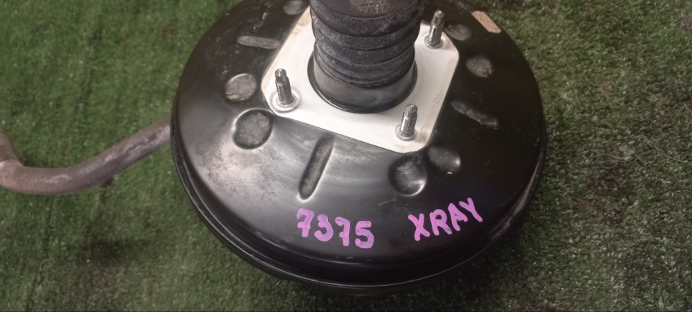 Вакуумник Lada XRAY 2018 хетчбек 5-дверный