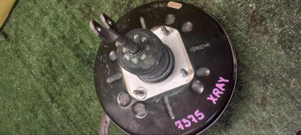 Вакуумник Lada XRAY 2018 хетчбек 5-дверный