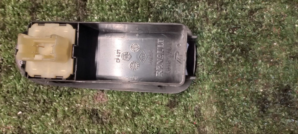 Блок управления стеклоподъемниками Lada XRAY 2018 хетчбек 5-дверный