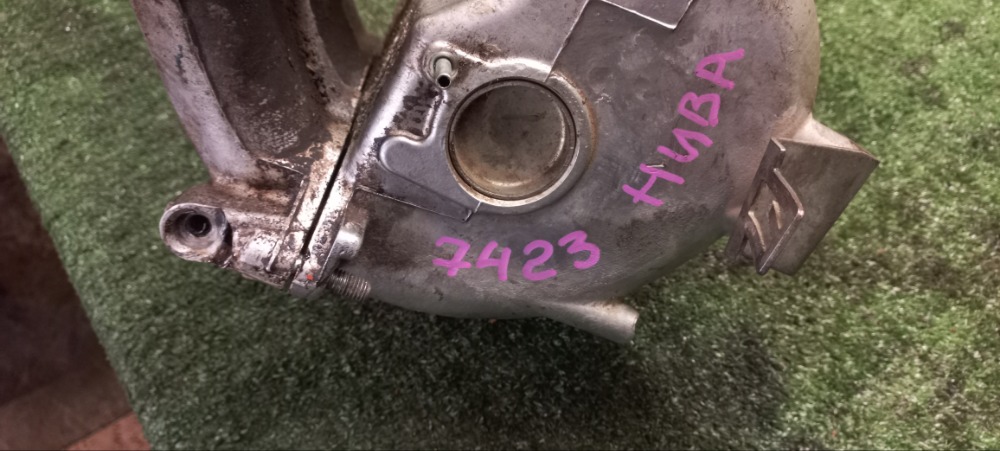 Впускной коллектор ВАЗ Niva 2013 2121