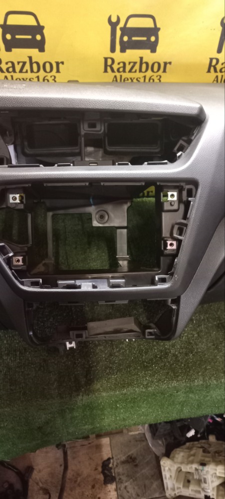 Торпеда Kia Rio 3 2017 седан