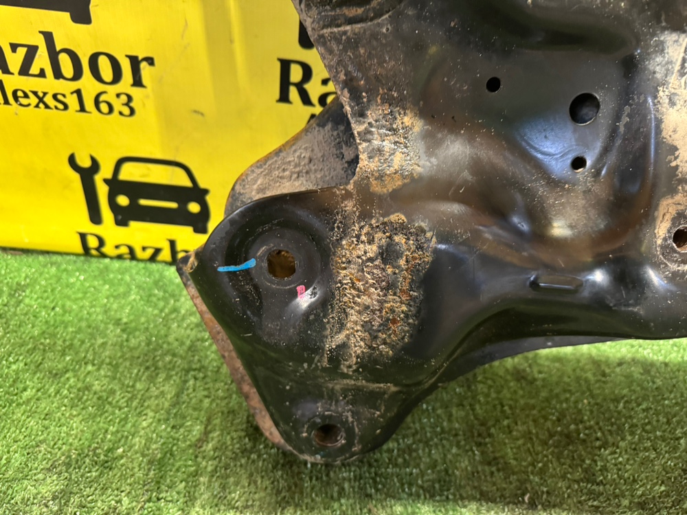 Подрамник Kia Rio 3 2017 седан