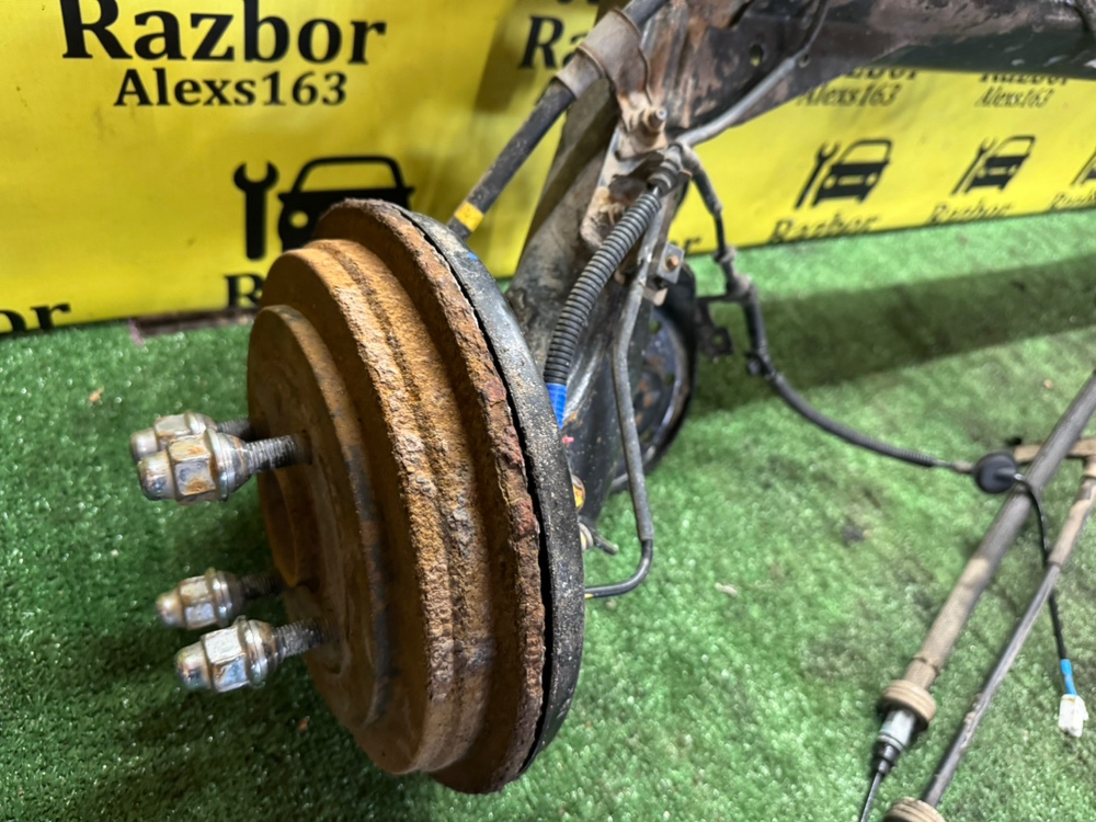 Балка Kia Rio 3 2017 седан