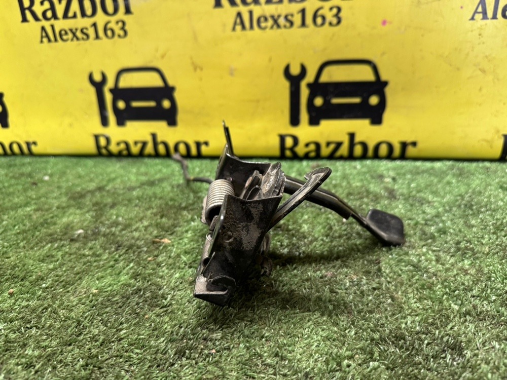 Замок капота Kia Rio 3 2017 седан