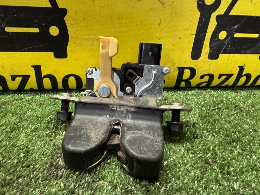 Замок багажника Hyundai Creta 2018 1