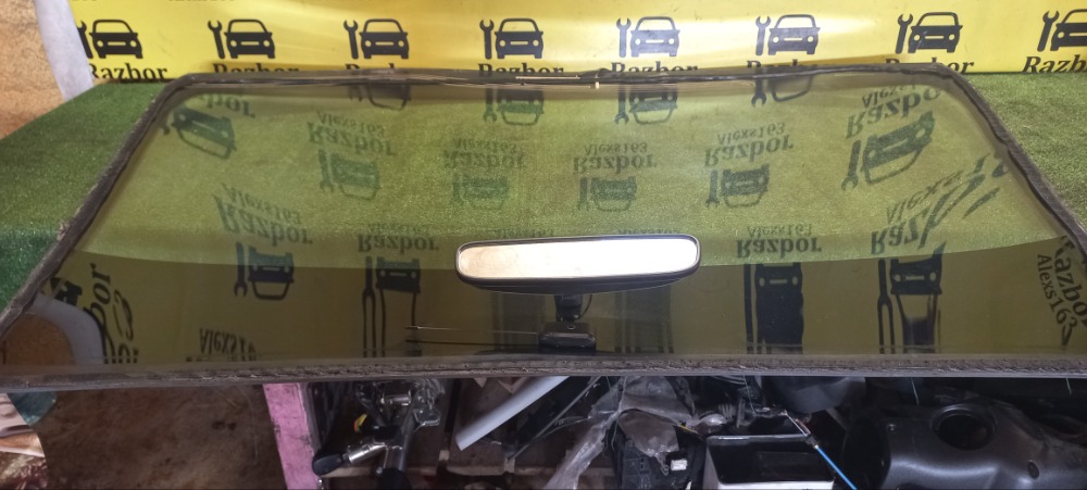 Лобовое стекло Kia Rio 3 2017 седан