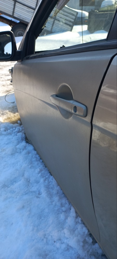 Передняя левая дверь Mitsubishi Lancer 2008 X