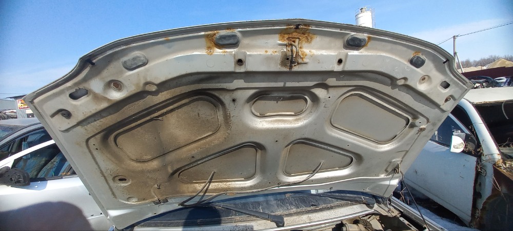 Капот lada largus 2013