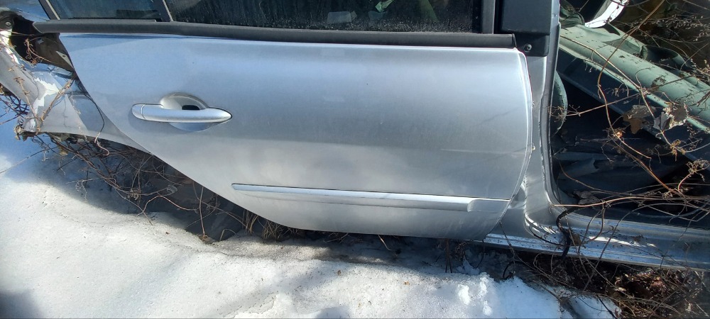 Дверь Renault Megane 2 2008 BM, F4R