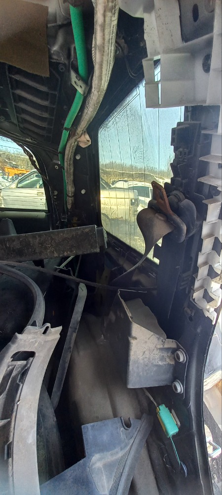 Крыло четверть VOLKSWAGEN Touareg 1 2007