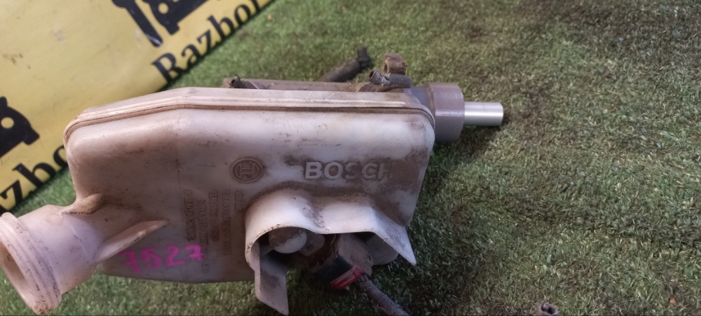 Главный тормозной цилиндр Ford Transit 2003