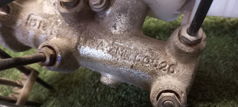 Главный тормозной цилиндр Fiat Ducato 2009