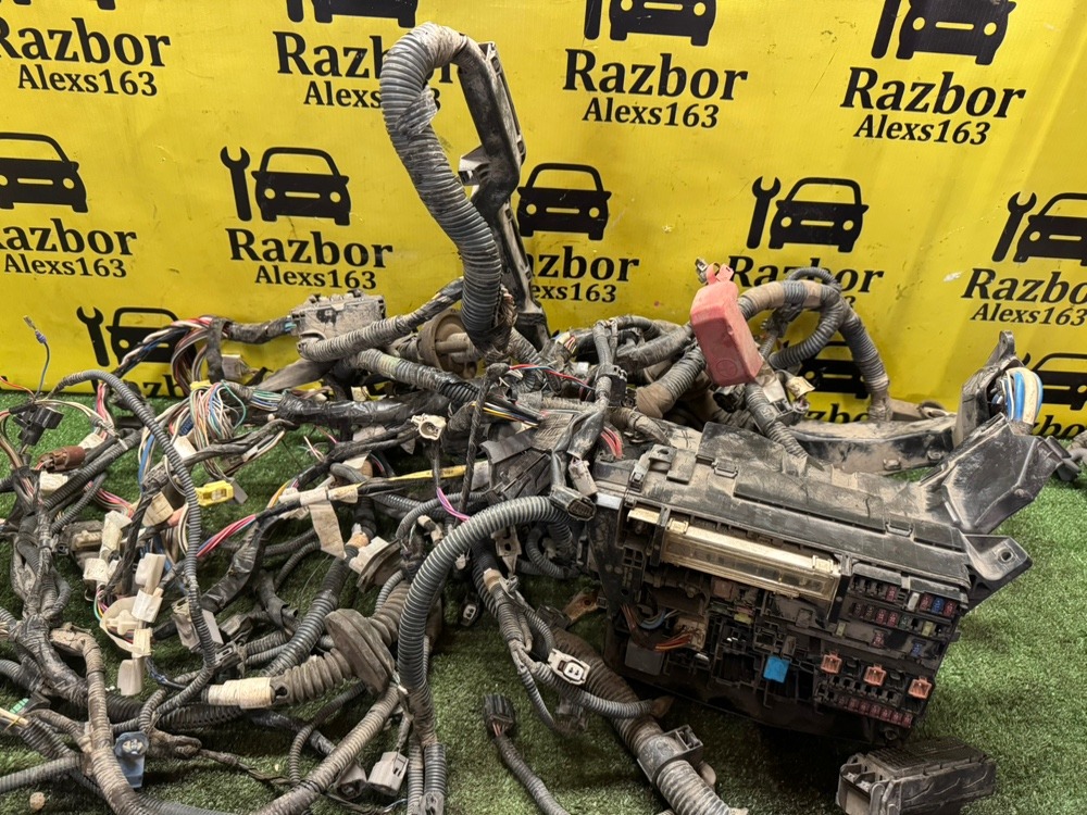 Подкапотная проводка Toyota Land Cruiser Prado 2011 150