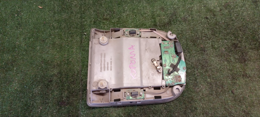 Плафон салона Toyota Corolla E150