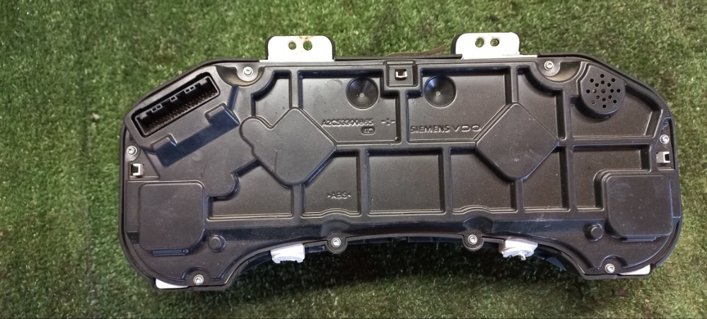 Панель приборов Toyota Corolla 2011 E 151