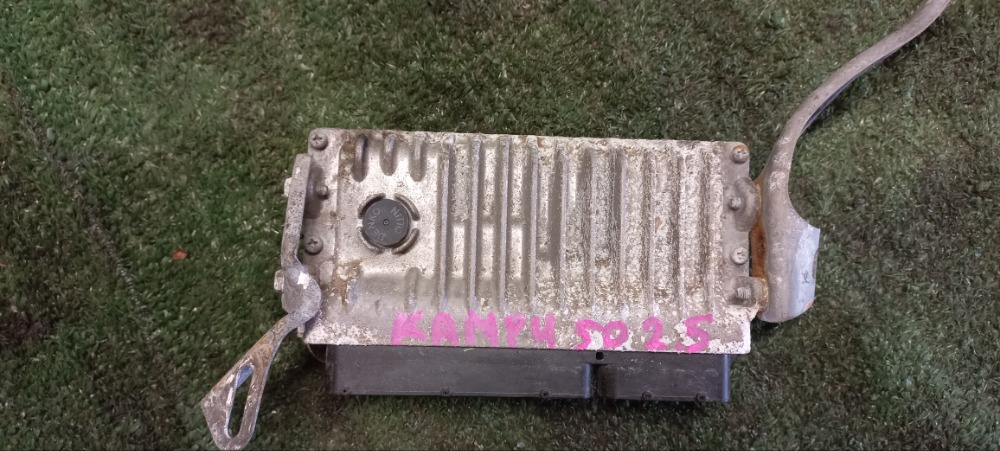 Блок управления двигателем (ЭБУ) Toyota Camry 2013 V50 2ARFE