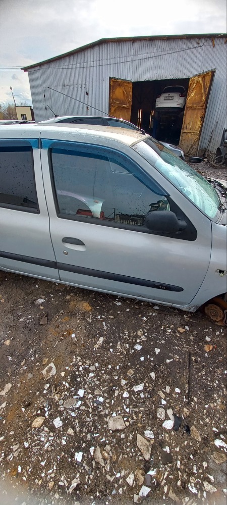 Дверь Renault symbol 2004 au14
