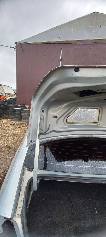 Крышка багажника Renault symbol 2004 au14