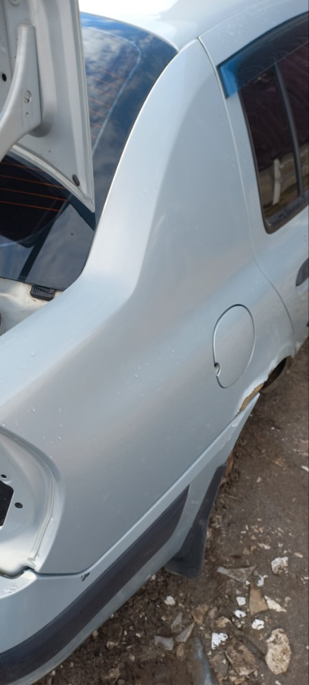 Крыло четверть Renault symbol 2004 au14