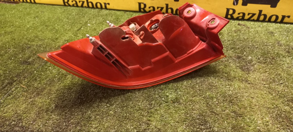 Фонарь Mitsubishi Lancer 2008 X