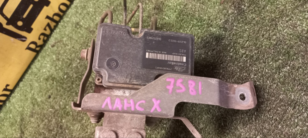 Блок управления ABS Mitsubishi Lancer 2008 X