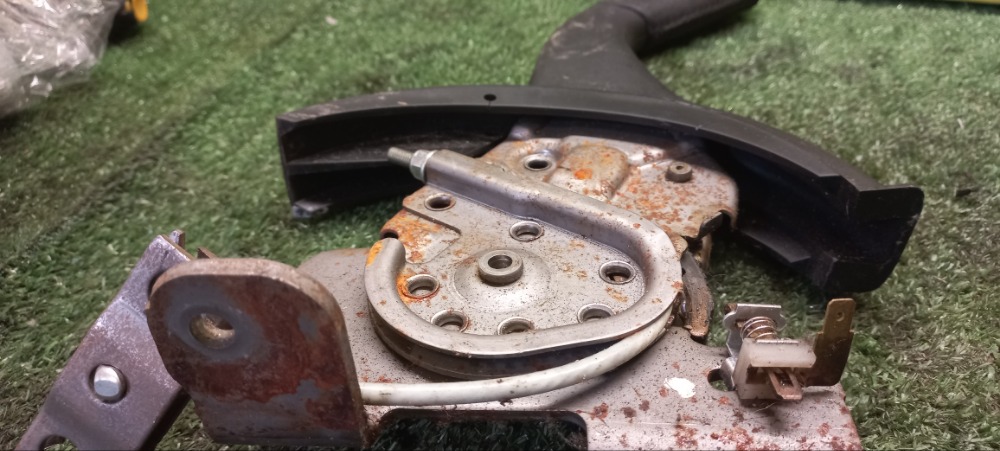 Рычаг ручного тормоза Mitsubishi Lancer 2008 X