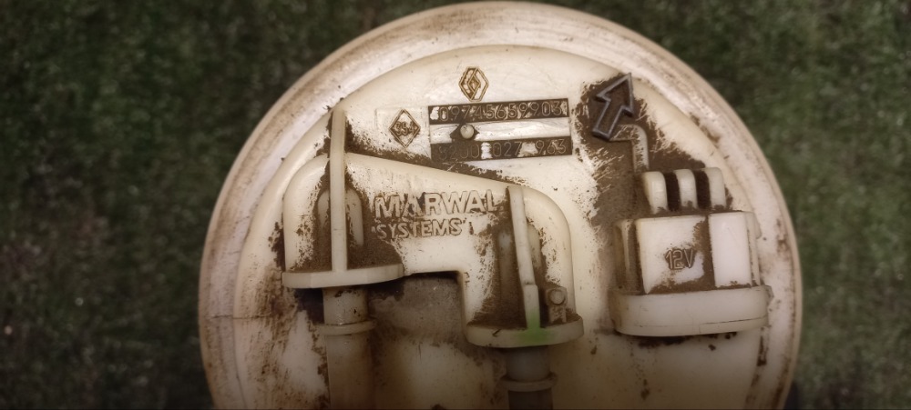 Бензонасос Renault symbol 2004 au14