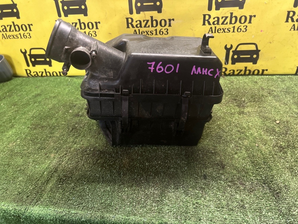 Корпус воздушного фильтра Mitsubishi Lancer 2008 X