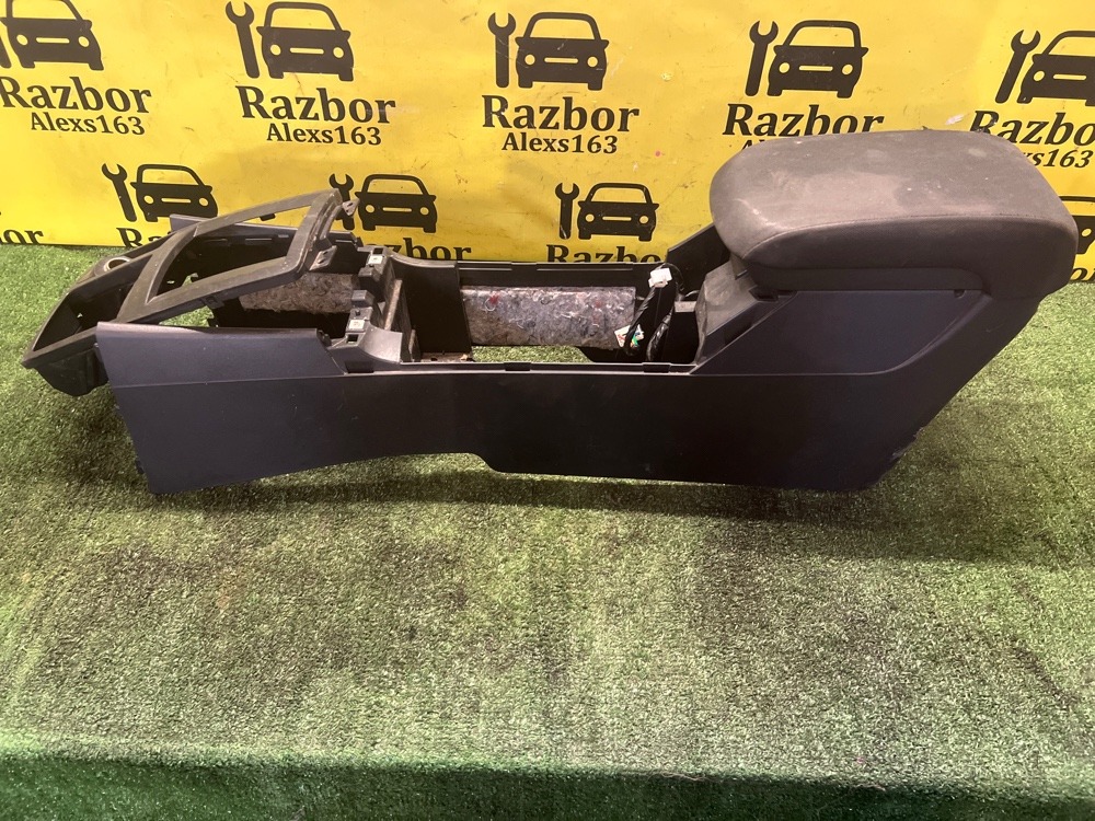 Подлокотник Mitsubishi Lancer 2008 X