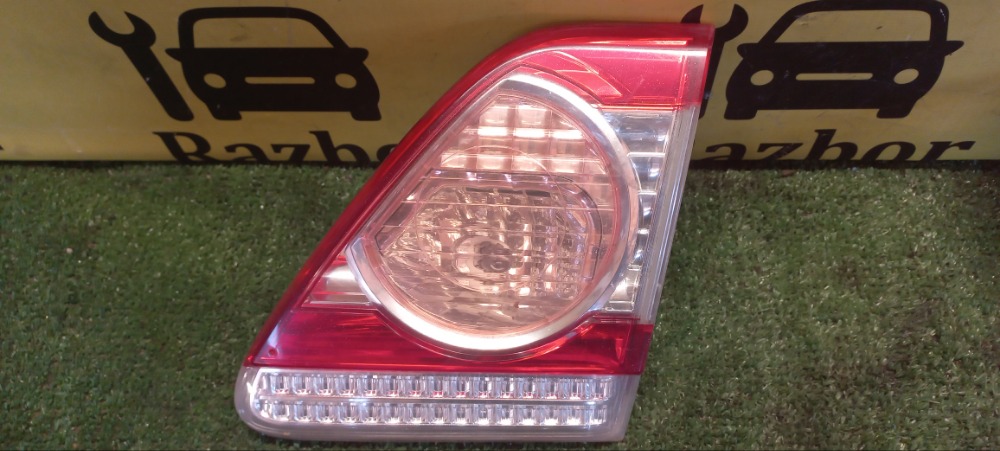 Фонарь Toyota Corolla 2011 E 151