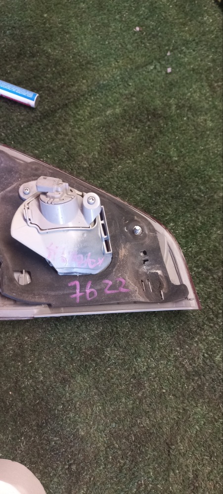 Фонарь Toyota Corolla 2011 E 151