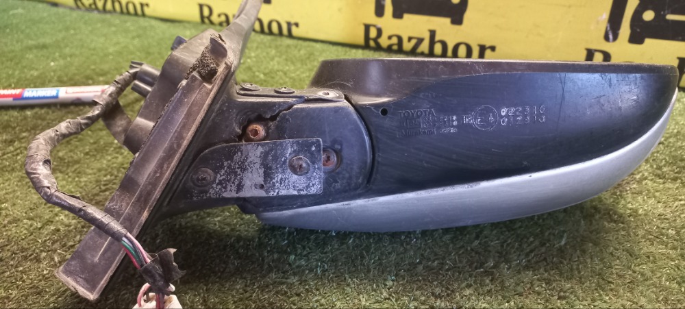 Зеркало боковое Toyota Corolla 2011 E 151