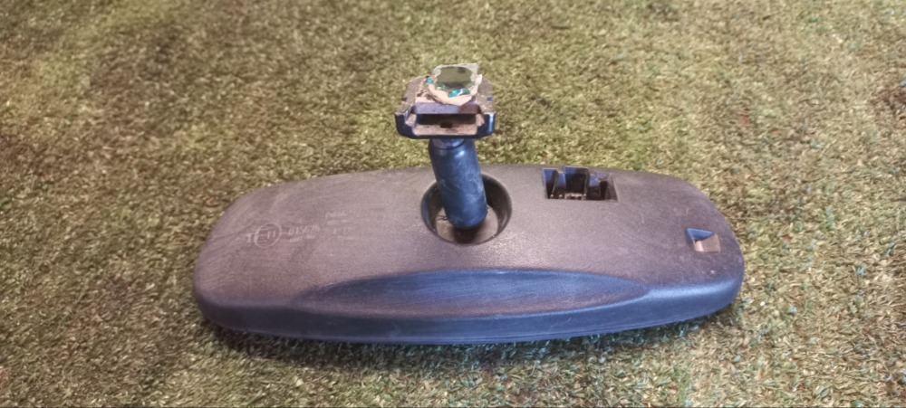 Зеркало заднего вида салонное Toyota Corolla 2011 E 151