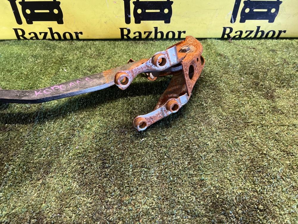 Педаль тормоза Toyota Corolla 2011 E 151