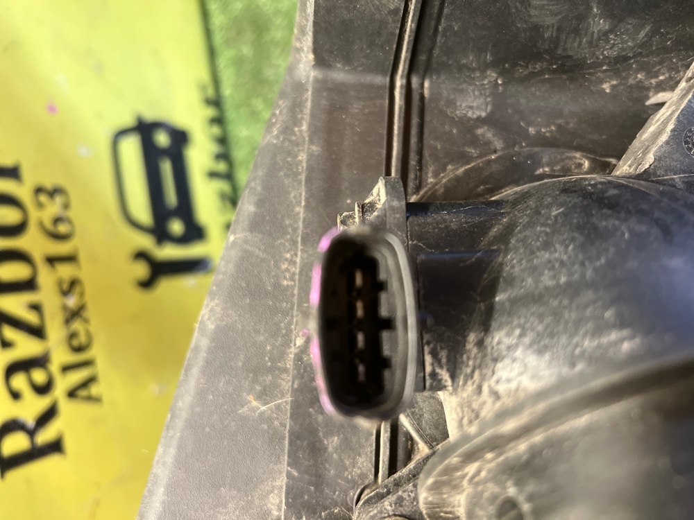 Датчик расхода воздуха Ford KUGA 2013 C512