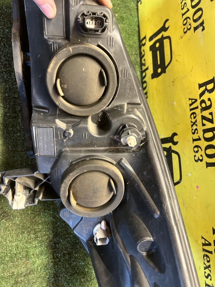 Фара Ford KUGA 2013 C512