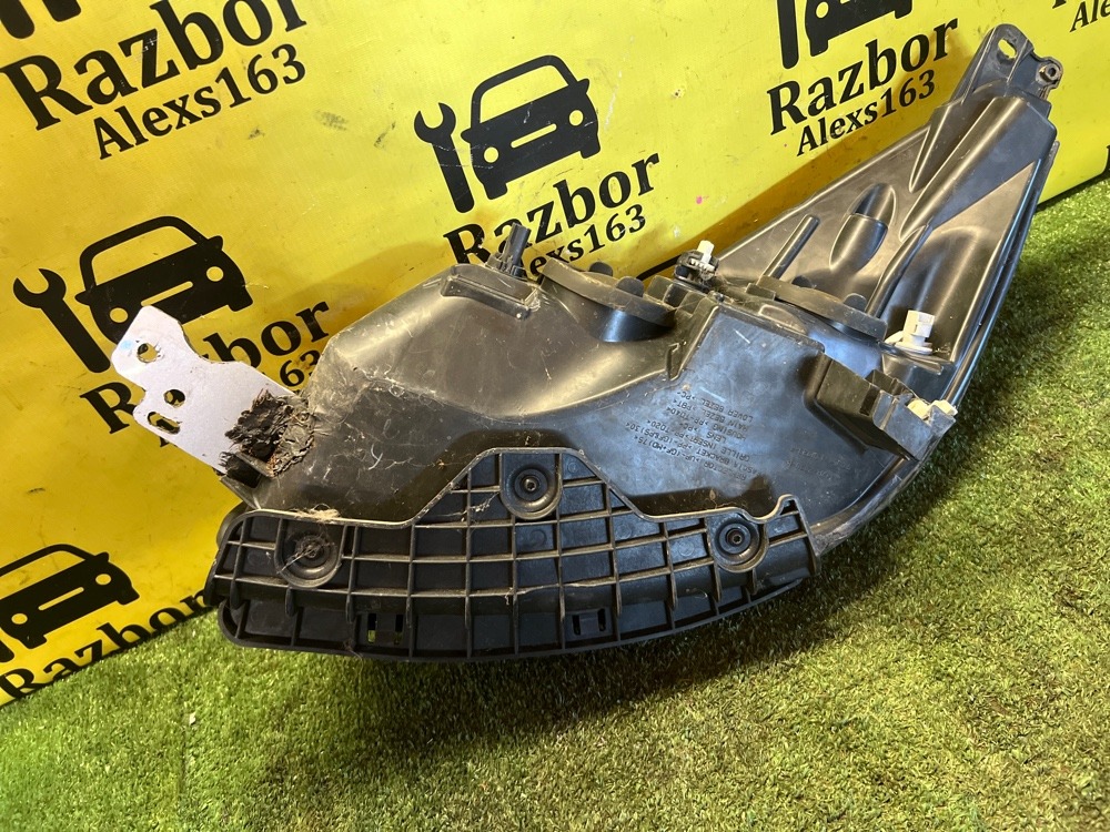 Фара Ford KUGA 2013 C512