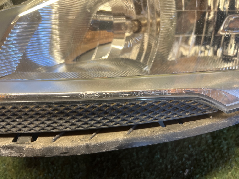 Фара Ford KUGA 2013 C512