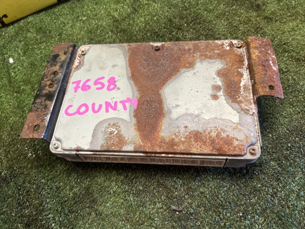 Блок управления двигателем (ЭБУ) Hyundai County 2011