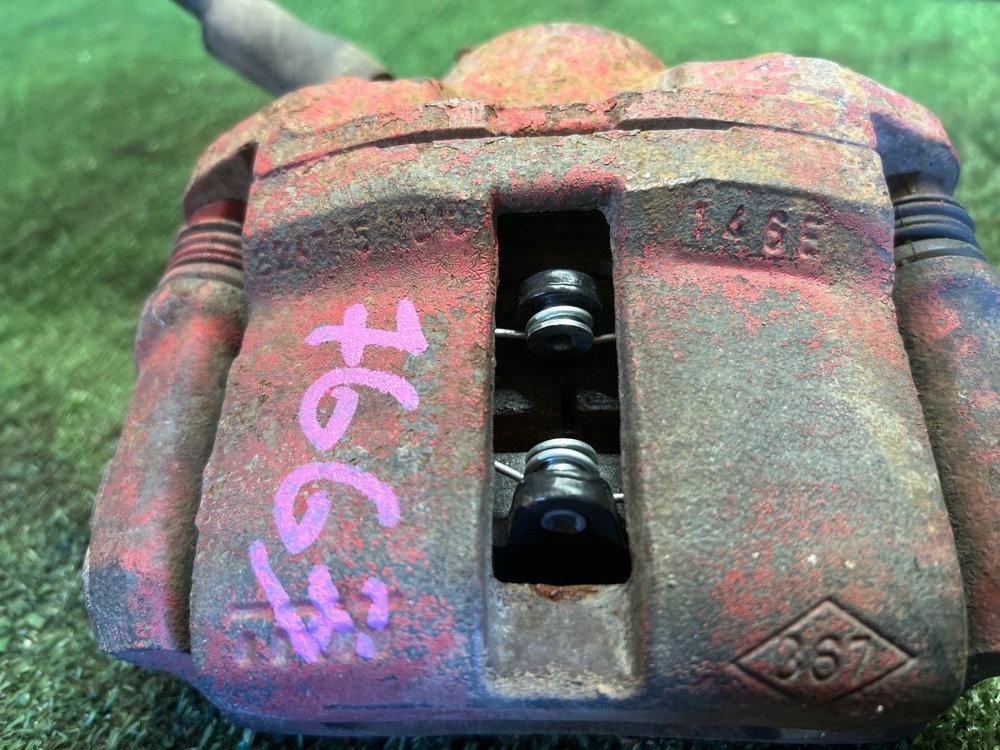 Суппорт Renault symbol 2004 седан