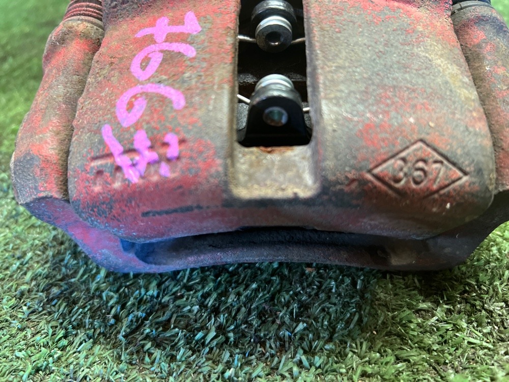 Суппорт Renault symbol 2004 седан