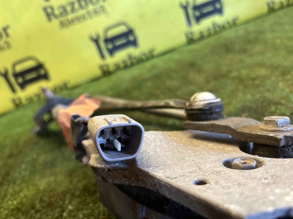 Моторчик дворников Toyota Corolla 2011 E 151