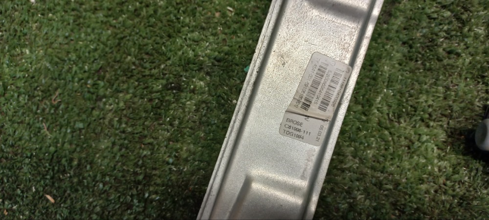 Стеклоподъемник Lada Granta 2019 FL