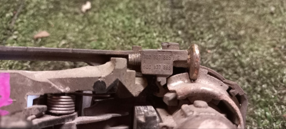 Ручка двери Skoda Octavia Тур 2006