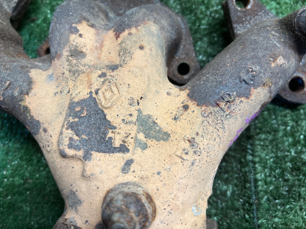 Выпускной коллектор Renault symbol 2004 седан