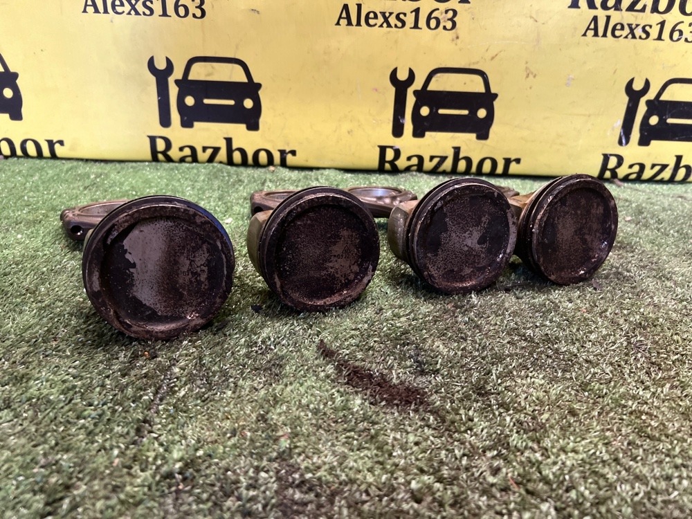 Поршень с шатуном VOLKSWAGEN Polo 2014