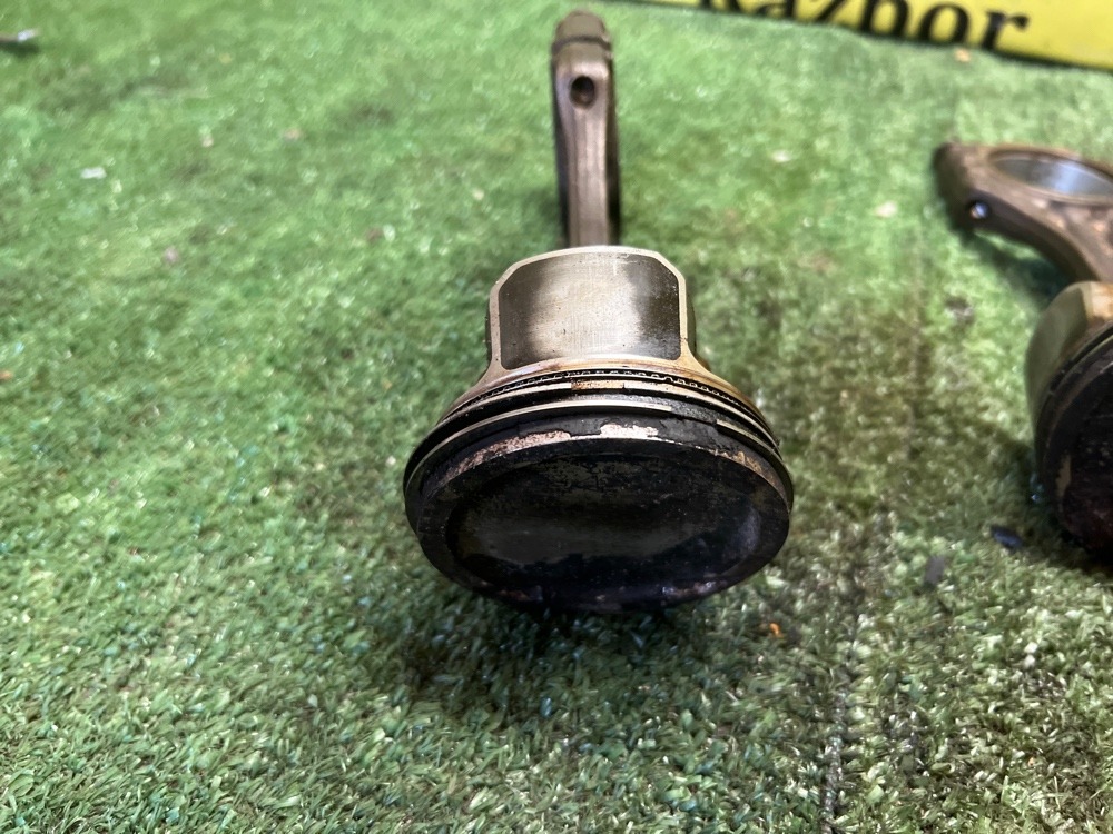 Поршень с шатуном VOLKSWAGEN Polo 2014