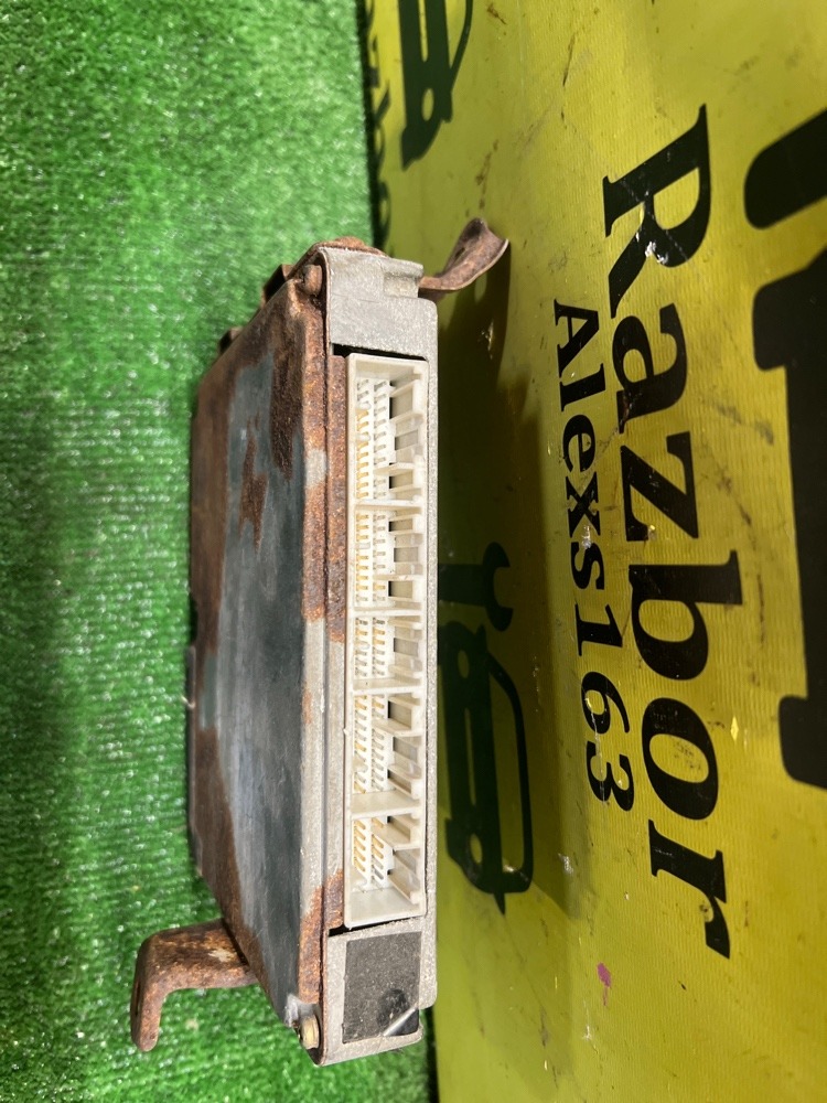 Блок управления двигателем (ЭБУ) Lexus Lx 470 2000 470